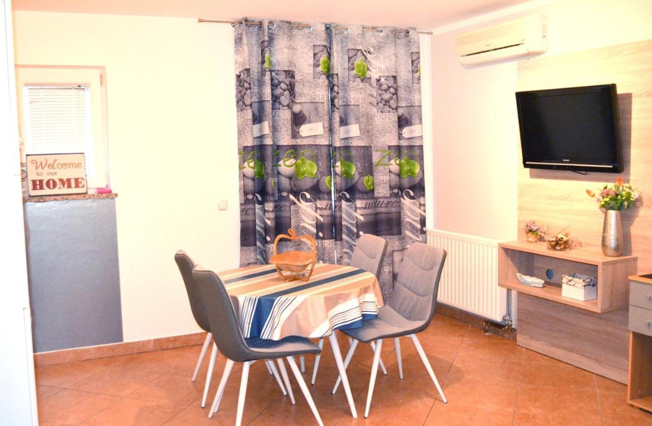 Krajacic Apartament Malinska