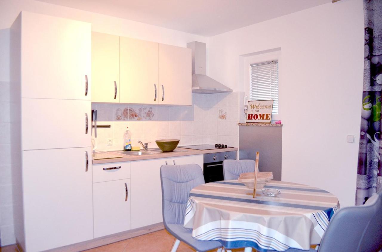 Krajacic Apartment Malinska